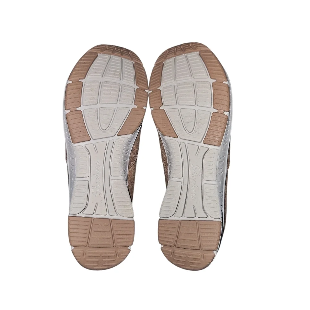 Skechers Brown Slip On Loafers Women's 7‎